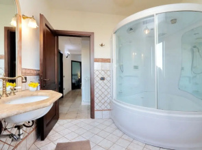 Wonderful villa with panoramic view and private swimming pool