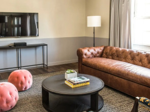 The Hollywood Roosevelt