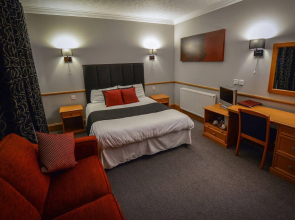 New Inn Hotel