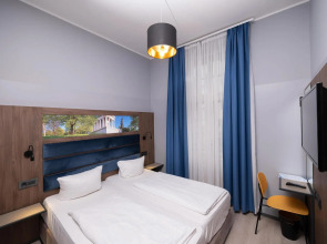 Smart Stay Hotel Station