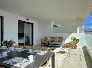 Via Celere 2333 Luxury Sea View Apartment