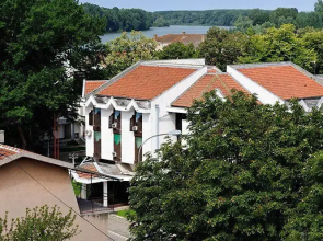Tiski Cvet Hotel