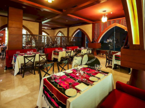 Jasmine Palace Resort & Spa