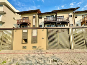 LINDO SOBRADO A 250mts DA PRAIA MARISCAL PISCINA 249-3