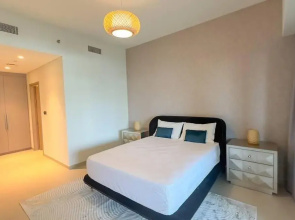 Mh - Stylish 2-bedroom Residence Ref 4100