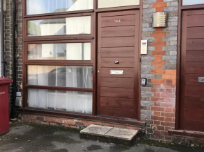 York Road Apartment