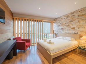 Albigny - T2 -luxe Contemporain - vue lac