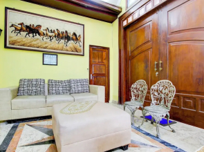 Hotel O Homestay Ndalem Kademangan