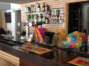 Alecos Hotel Apartments