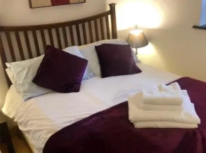Penthouse 4 - Luxury Harbourside Apartment - 104