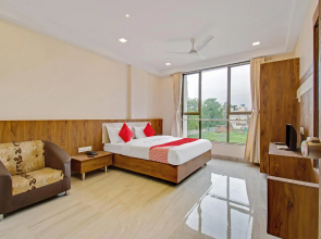 Capital O 45462 Hotel C Tara