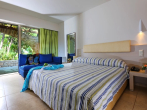 Spezzie Luxury Island Homes