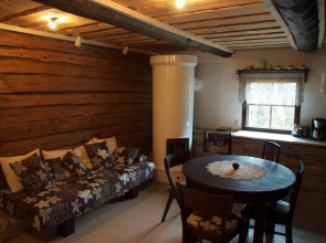 Aaduaida Holiday House