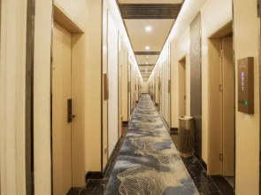Qingmu Hotel (Nanjing Pukou Tianruncheng Subway Station)