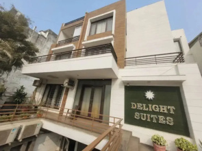 FabHotel Delight Suites - 1km from Delhi Public School, Sec 45 Gurgaon