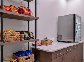 Holiday Inn Express New Orleans - St Charles (ex Modern Hotel)