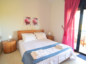 Nefeli  Maison by TravelPro Services - Fourka ...