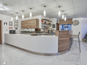 Apart Hotel Akropolis