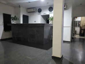 Luxury Suites and Apartments