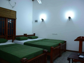 Lake Villa Resort