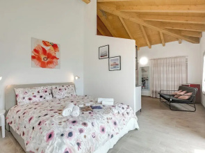 Bucaneve Apartment