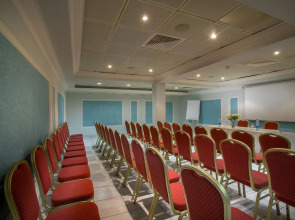 Kapetanios Limassol Hotel