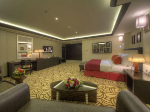 Raintree Rolla Hotel