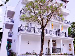 Negombo New Queen's Palace