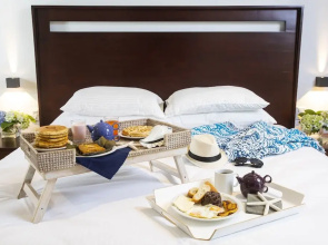 Pumilio Mountain & Ocean Hotel