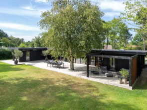 "Hævnir" - 1km from the sea in Sealand