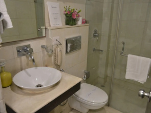 Rockland Hotel - C R Park