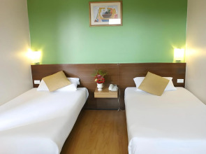 The Seasons Bangkok Huamark