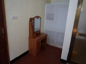 Lightness Boarding House