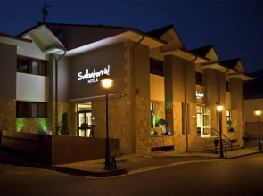 Hotel Salbatoreh
