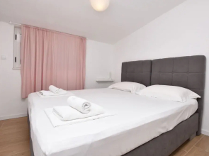 Apartments Nina