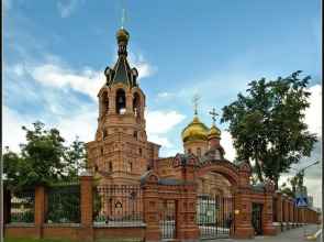 Apartments on Mikhalevich street, 44