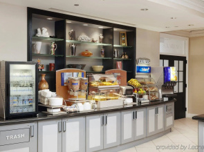 Holiday Inn Express Chicago - Magnificent Mile by IHG