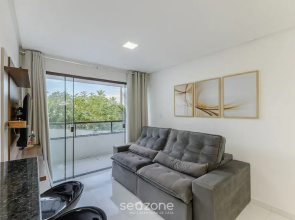 Apartment in Building With Swimming Pool Blt0007