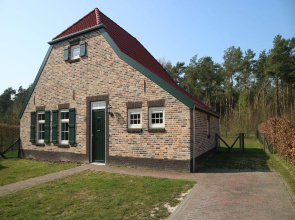 Nice, Child-friendly Villa With a Sauna in Limburg