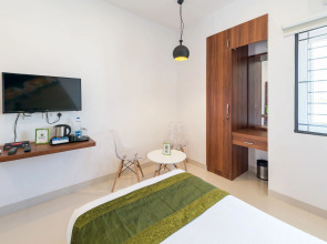 Treebo Premium Corner Stay