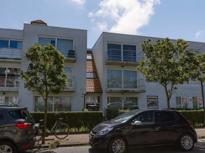 Huswell - Apartment With Sunny Terrace and Parking