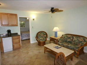 Sandpiper Inn