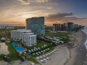 Torre 1 - Mayan Islands