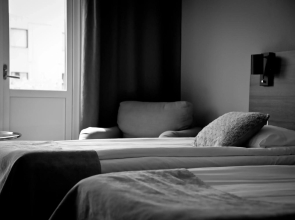 Apple Hotel