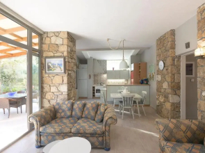 #FLH - Coral Apartment Near Fava Beach
