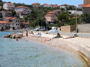 Tonci - 30 m From Beach - A1 Doli