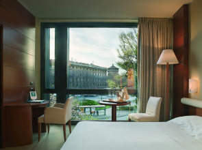 Unahotels Cusani Milano