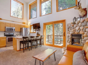 Steps to Grand Lake: 'the Innlet' Condo!