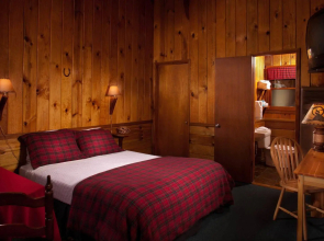 Idyllwild Bunkhouse
