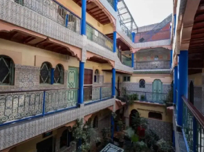 Hôtel Central Palace